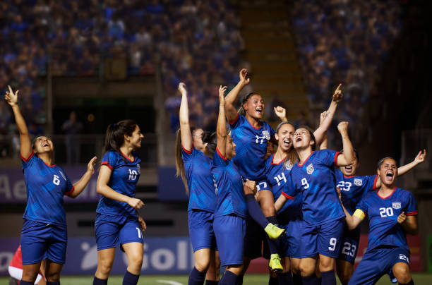 谭玲玲通过 谭玲玲通过