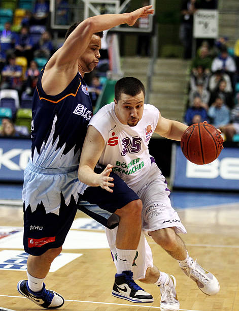 曾有位知名 曾有位知名